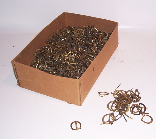 Schachtel voll alter metall - voll,