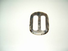 Gürtelschnalle graumeliert